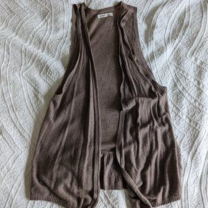 Old Navy tan size L sleeveless flowy cardigan vest, open front